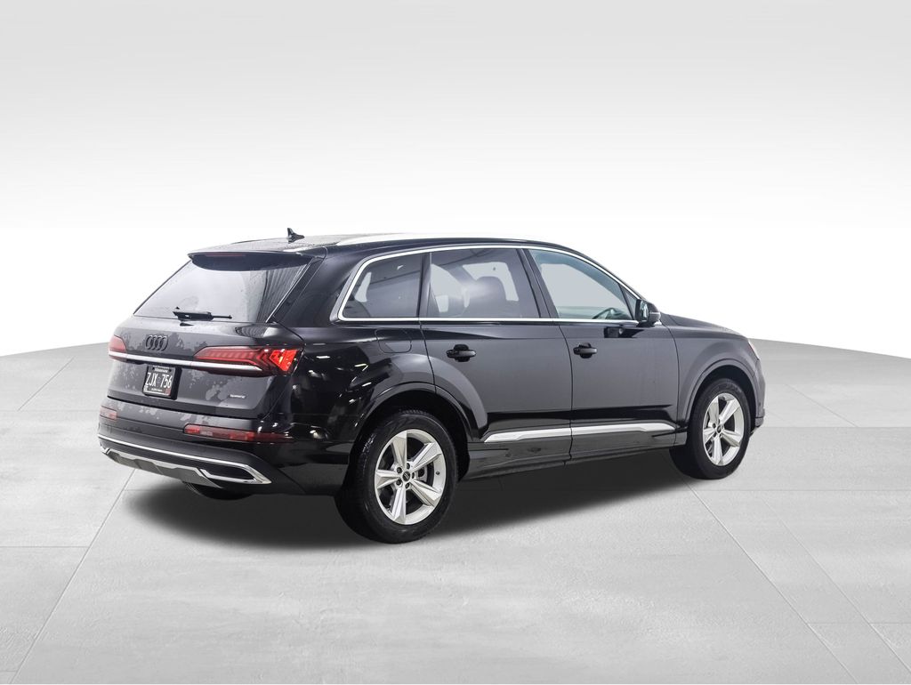 Thumbnail: 2024 Audi Q7 - 4