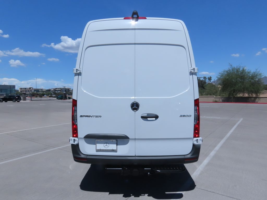 Thumbnail: 2026 Mercedes-Benz Sprinter - 6