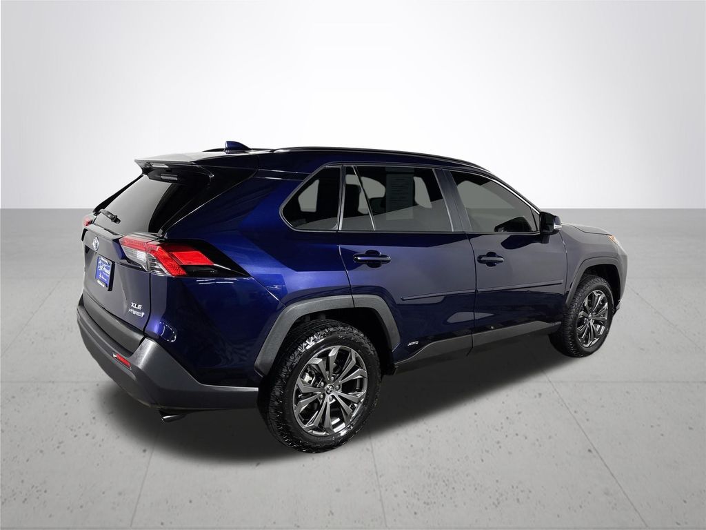 2023 Toyota RAV4 Hybrid XLE Premium