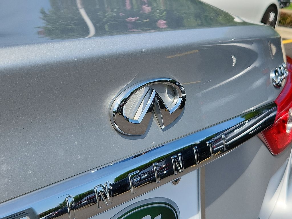 Thumbnail: 2017 INFINITI Q50 - 31