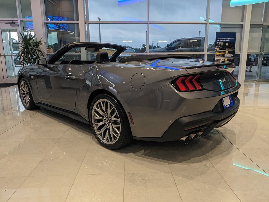 2025 Ford Mustang GT Premium