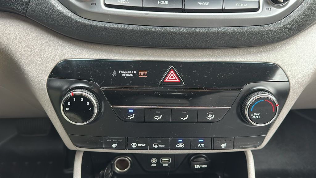 2018 Hyundai Tucson SEL Gray at Community Kia