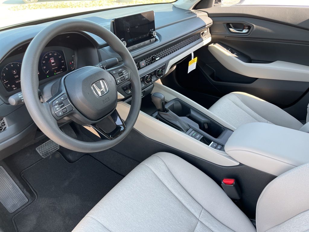 Thumbnail: 2025 Honda Accord - 10