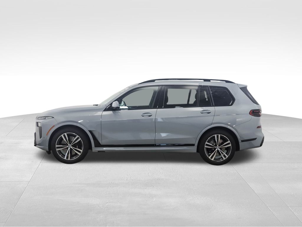 Thumbnail: 2023 BMW X7 - 2