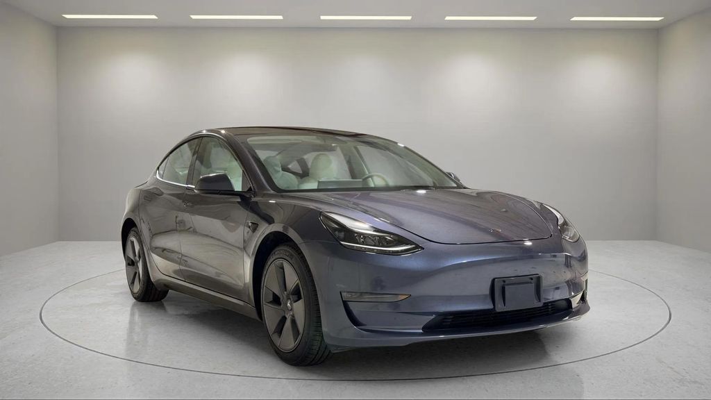 2023 Tesla Model 3 RWD