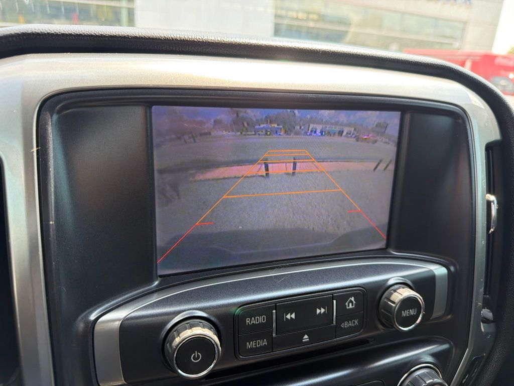 Used 2014 White Chevrolet LT image 9