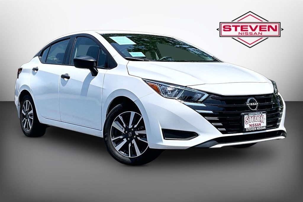 2024 Nissan Versa S FWD