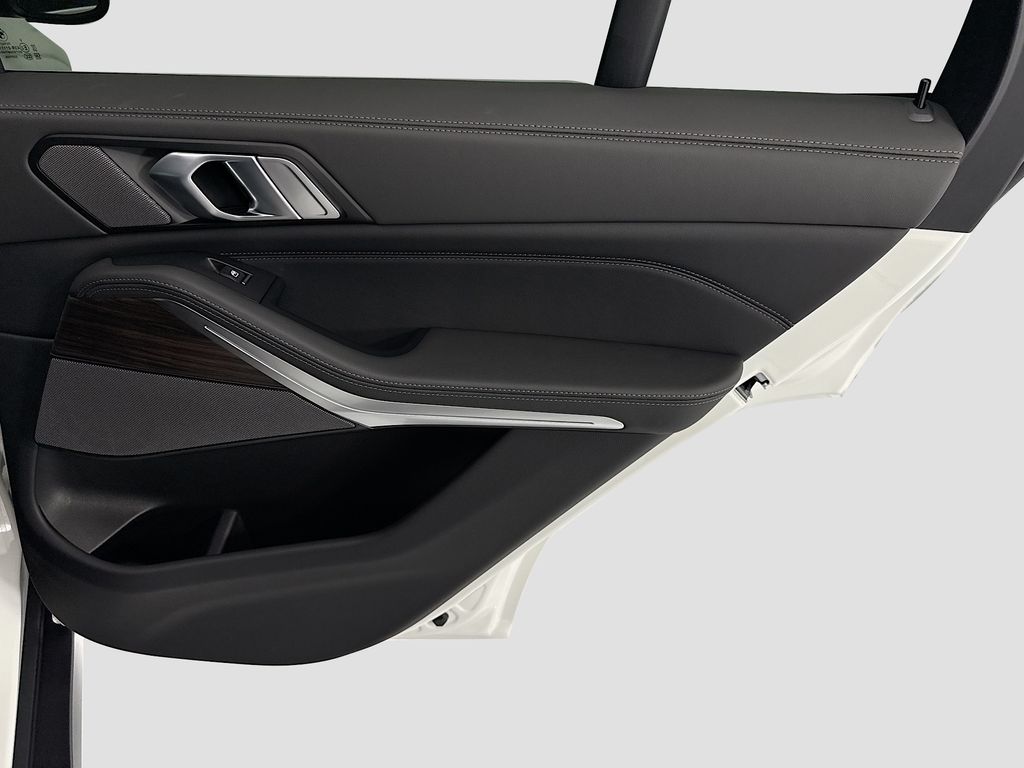 Thumbnail: 2026 BMW X5 - 26