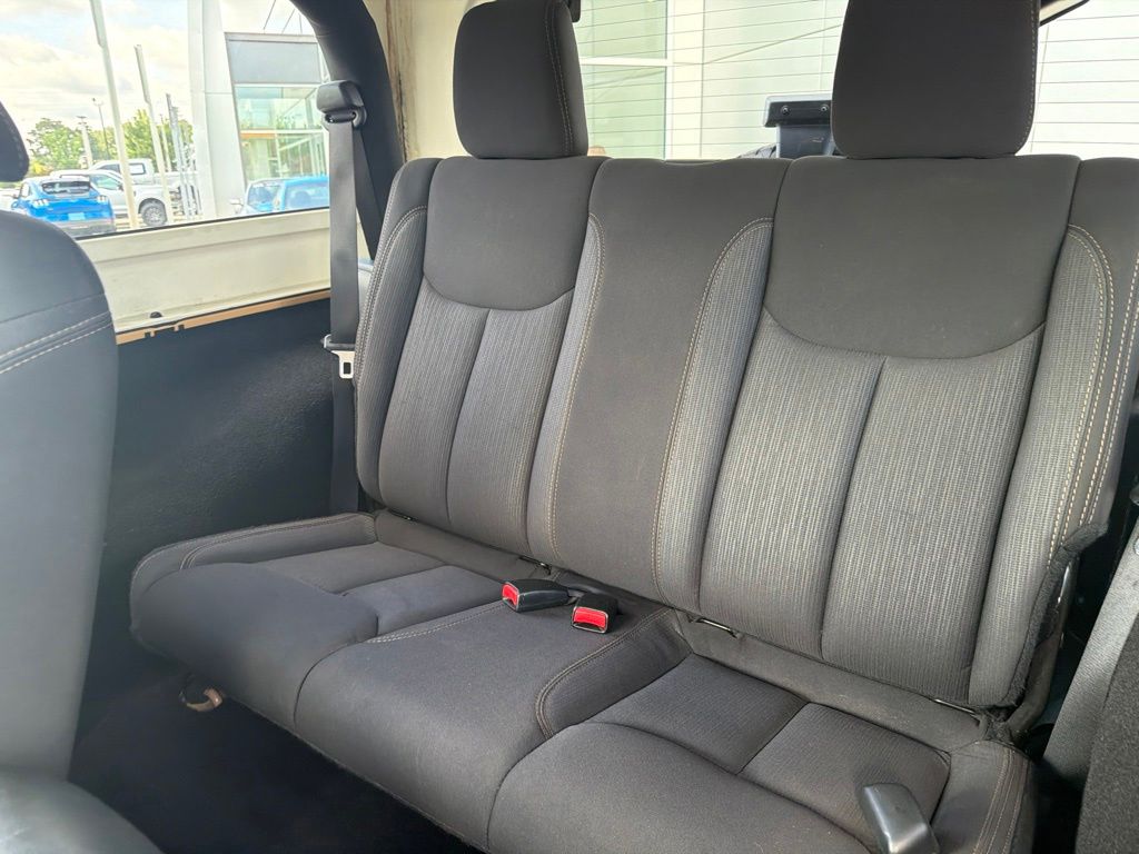 2013 Jeep Wrangler Sahara