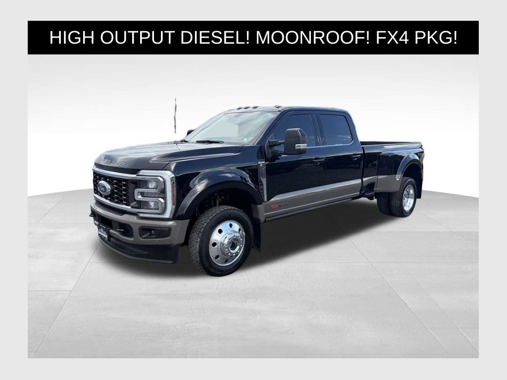 Agate Black Metallic 2026 Ford F-450 Super Duty Pickup Truck Four-Wheel Drive Automatic