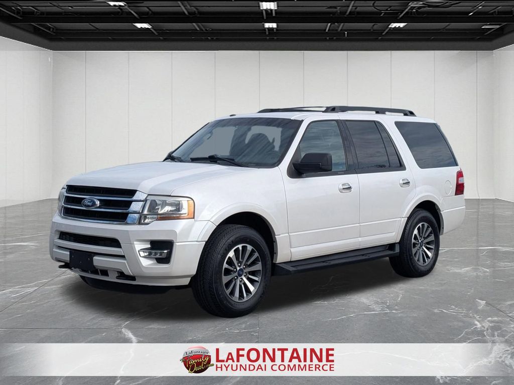 White Platinum Clearcoat Metallic 2016 Ford Expedition XLT 4WD SUV / Crossover Four-Wheel Drive 6-Speed Automatic