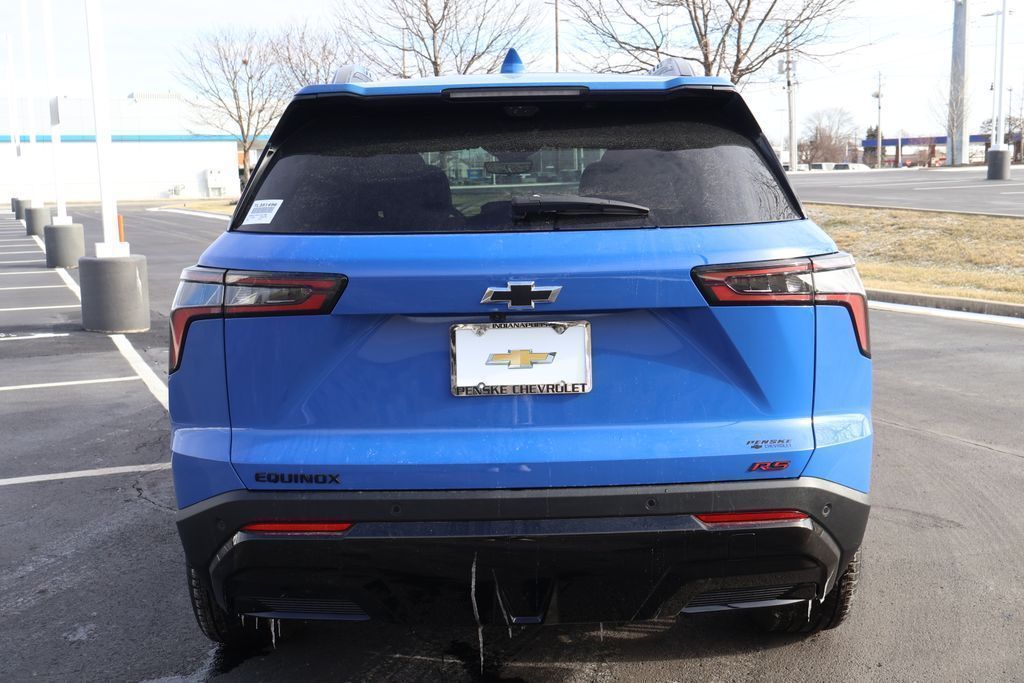 View vehicle photo 6