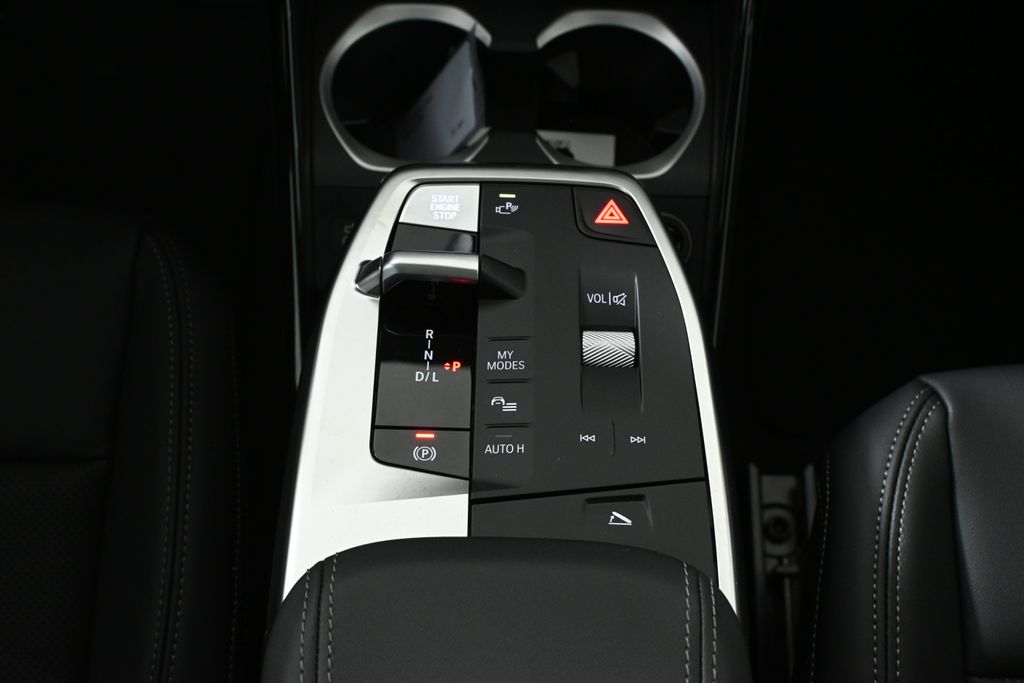 Thumbnail: 2026 BMW X1 - 23