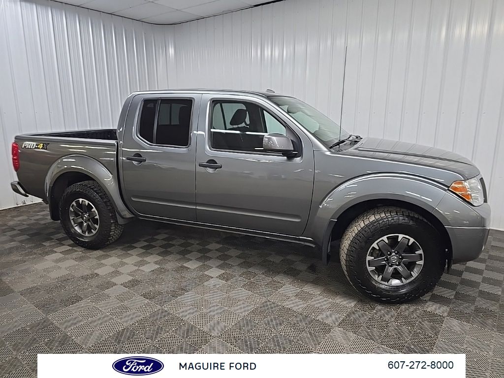  2018 Nissan Frontier PRO-4X Crew Cab 4WD   