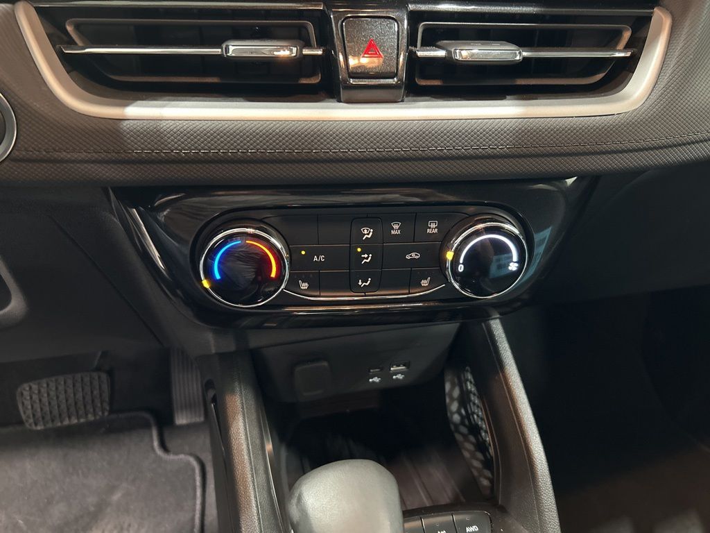 used 2024 Chevrolet TrailBlazer car, priced at $23,518