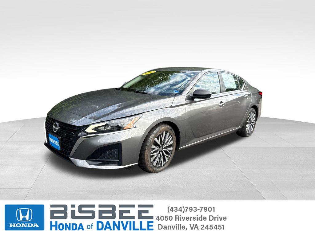 Gray (Gun Metallic) 2025 Nissan Altima Sedan Front-Wheel Drive Continuously Variable Transmission