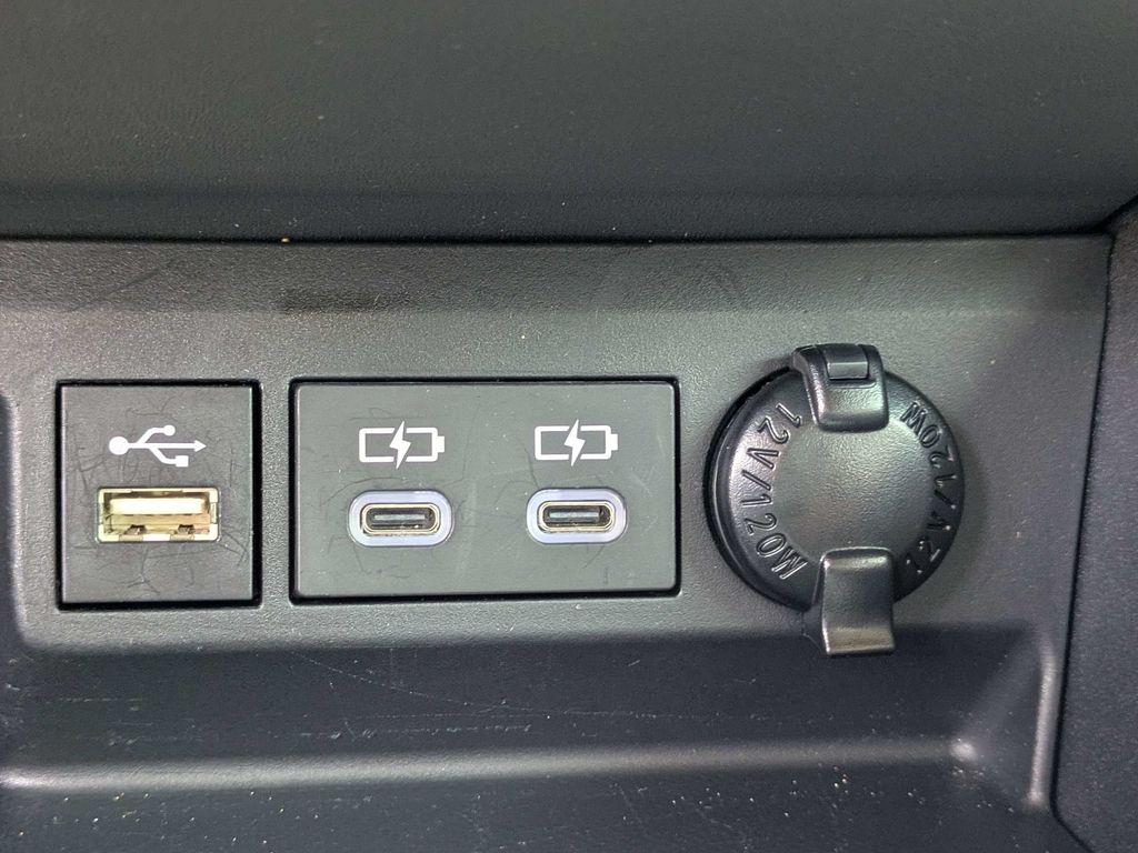 Used 2025 Toyota Highlander SUV