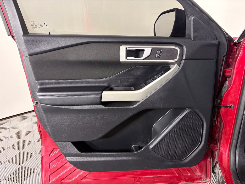 2020 Ford Explorer #17