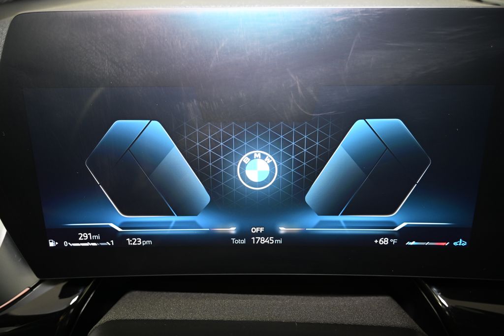 Thumbnail: 2023 BMW X1 - 26