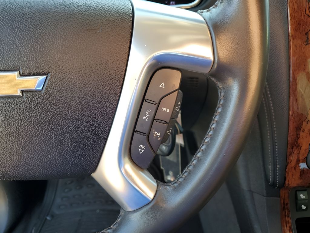 Used Car 2013 Chevrolet Traverse  2lt For Sale In Austin, Texas