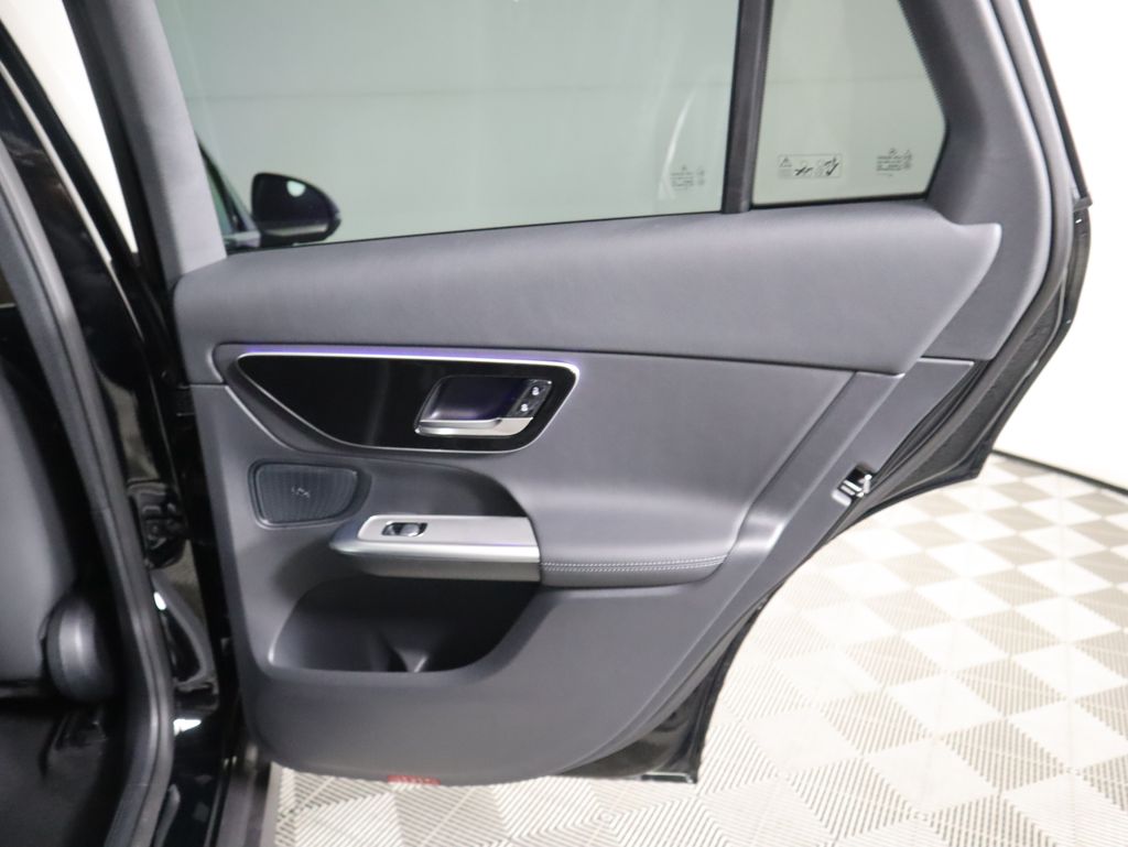 Thumbnail: 2026 Mercedes-Benz GLC - 28