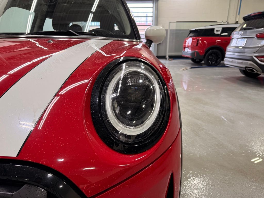 Thumbnail: 2023 MINI Cooper - 9