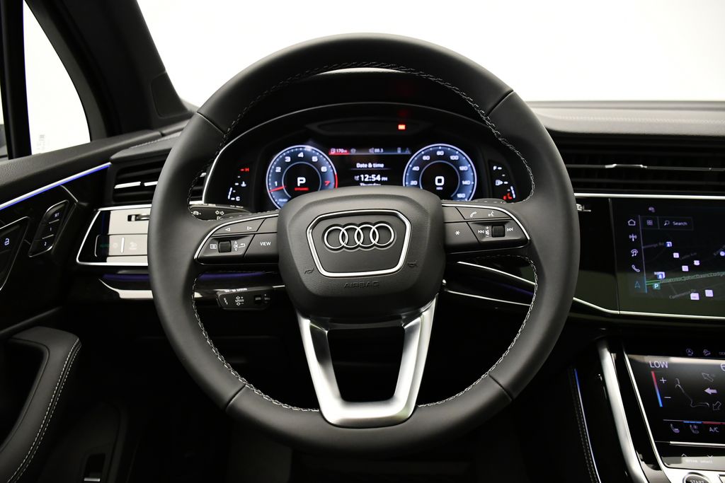 Thumbnail: 2026 Audi Q7 - 22