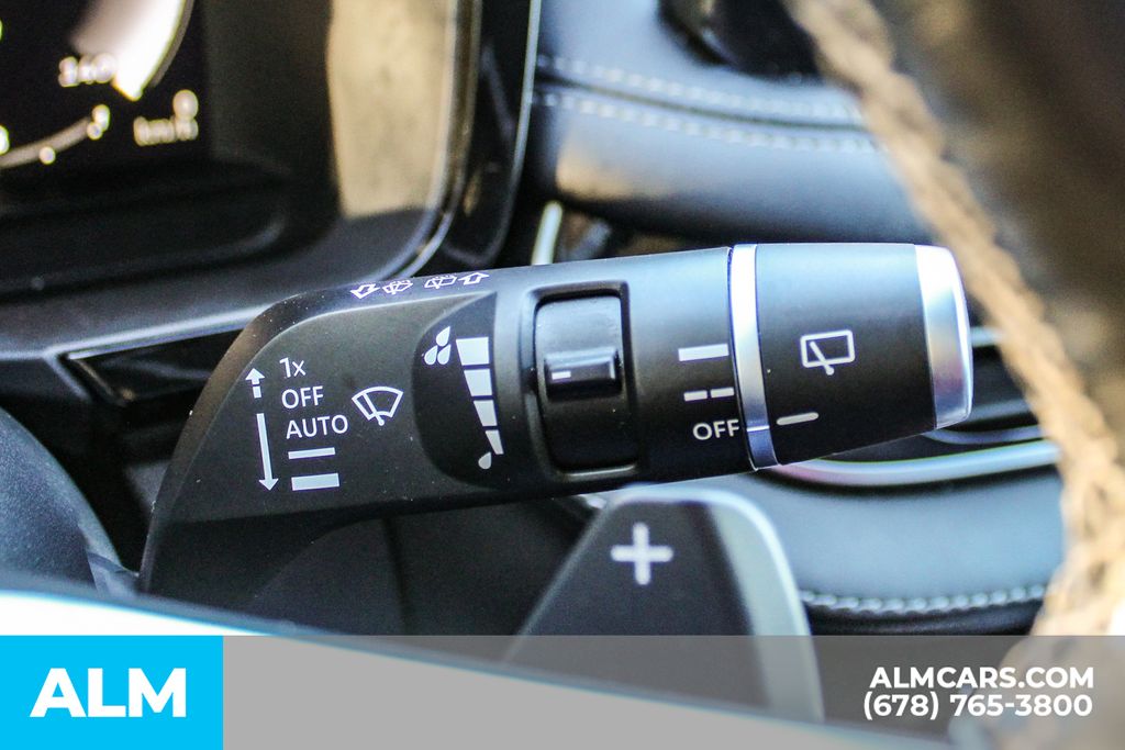 Used 2023 Black INFINITI Sensory image 33