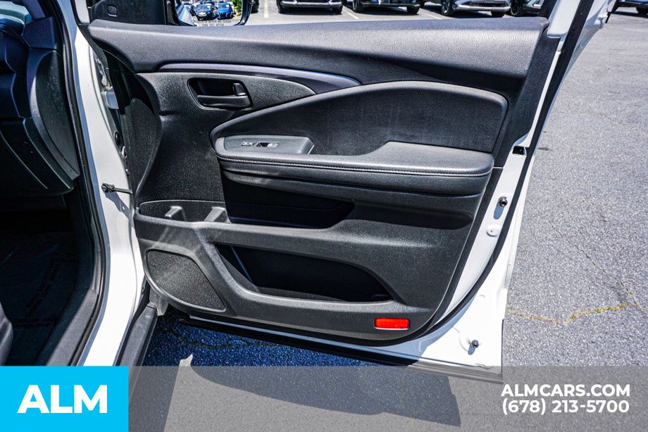 Used 2025 White Honda Sport image 53