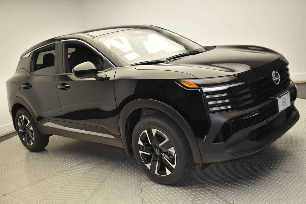 Thumbnail: 2025 Nissan Kicks - 3