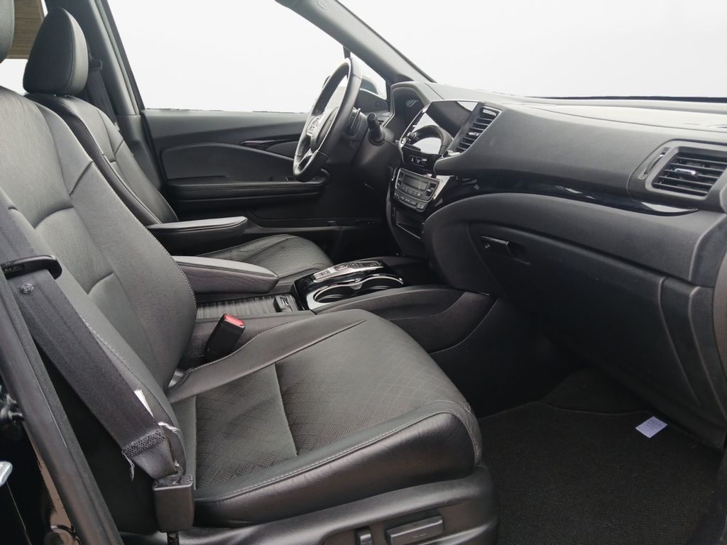 Used Car 2021 Honda Passport  Touring For Sale Under $20,000 In Austin, Texas