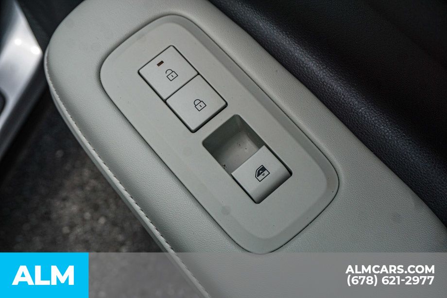 Used 2026 Silver Hyundai SEL image 54