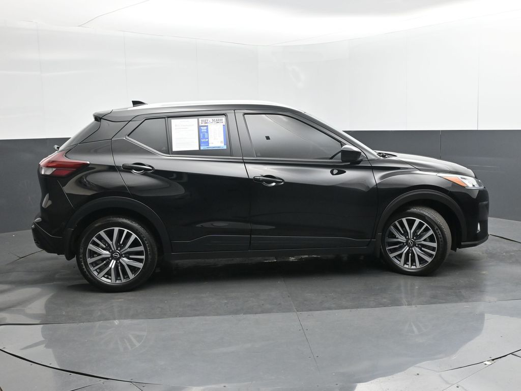 2024 Nissan Kicks SV Xtronic CVT