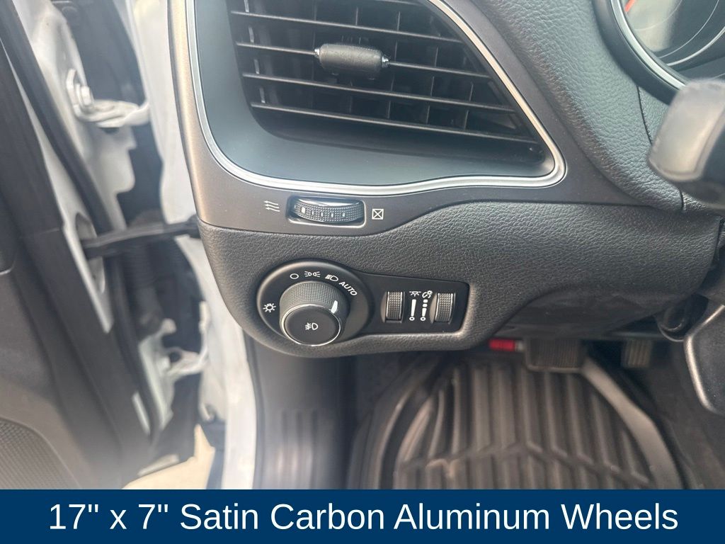 2019 Jeep Cherokee Latitude Plus FWD