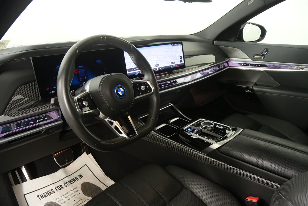 Thumbnail: 2023 BMW i7 - 12