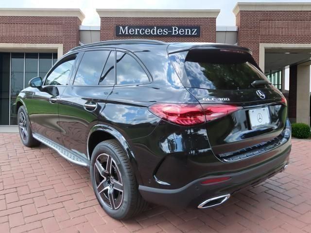 2024 Mercedes-Benz GLC 300 6