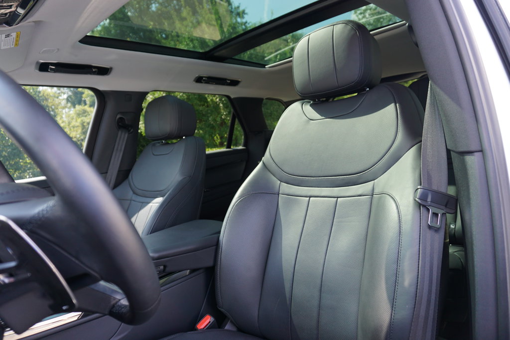 Thumbnail: 2024 Land Rover Range Rover Sport - 13