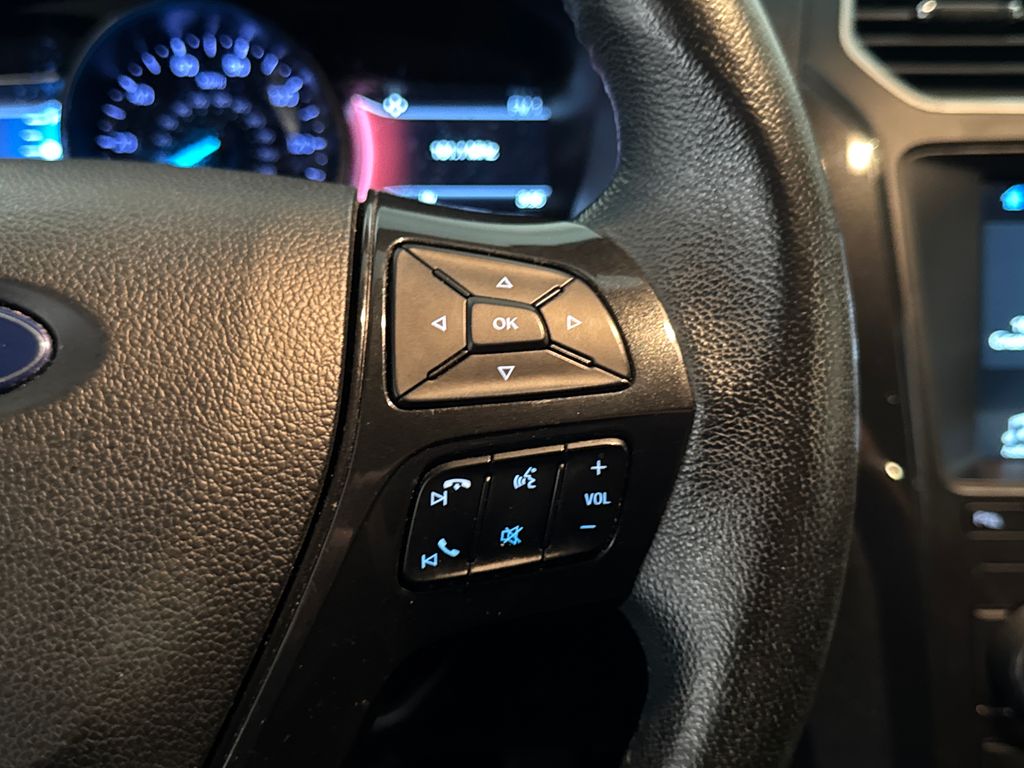 Certified Used 2018 Blue Ford XLT image 21