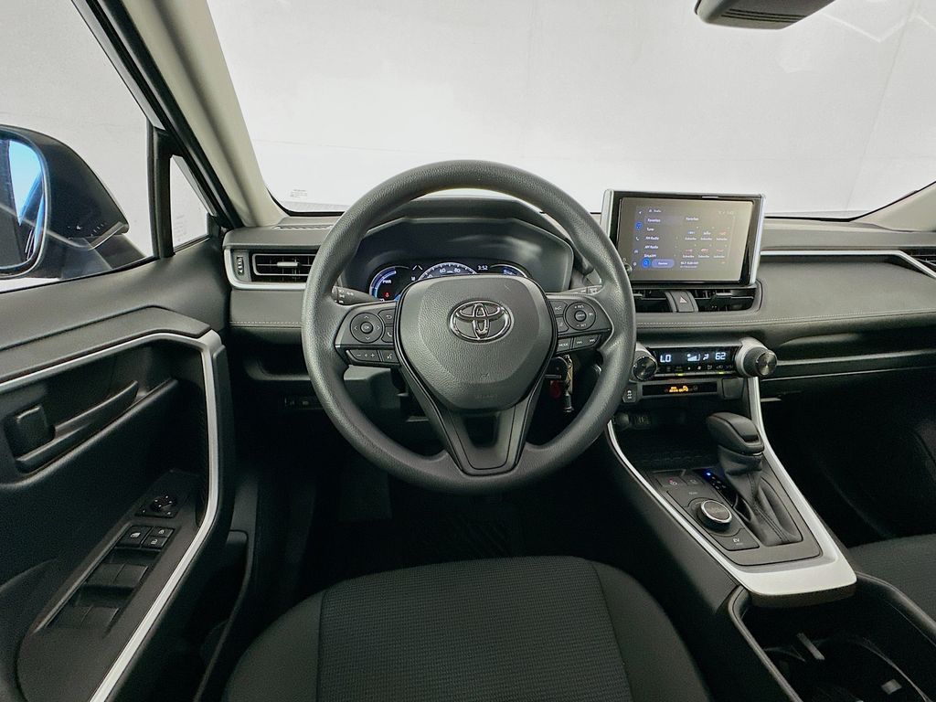 Thumbnail: 2025 Toyota RAV4 - 21