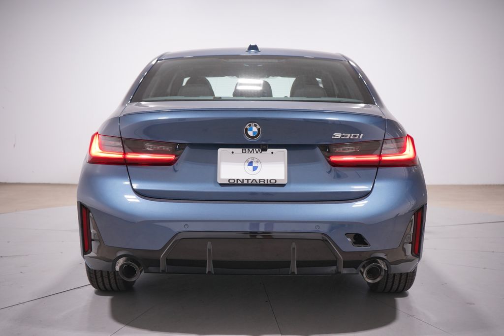 Thumbnail: 2026 BMW 3 Series - 5