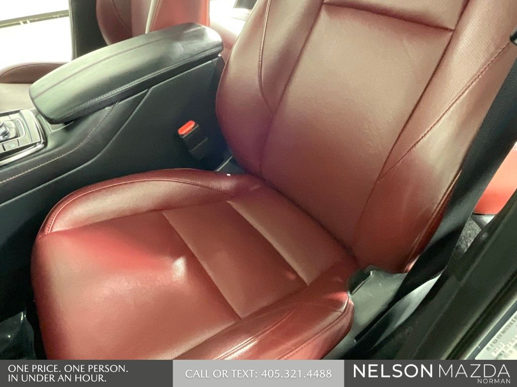 Certified Used 2025 Gray Mazda 2.5 S Carbon Edition image 24