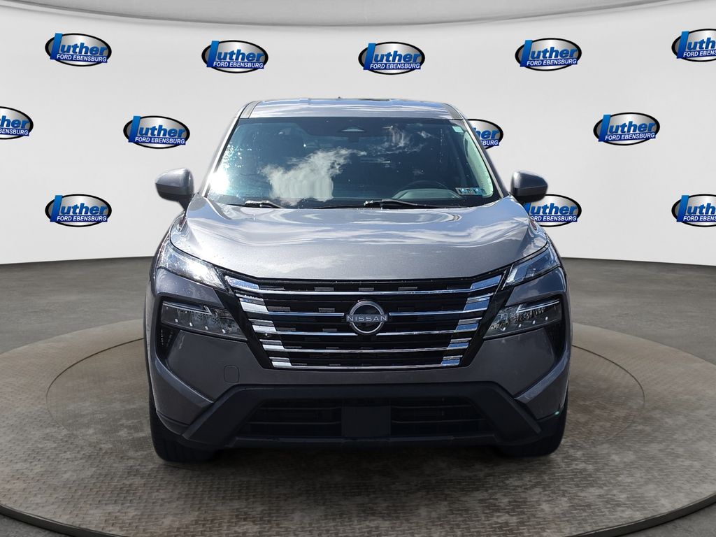 2024 Nissan Rogue SV Gray at Bob Ruth Ford