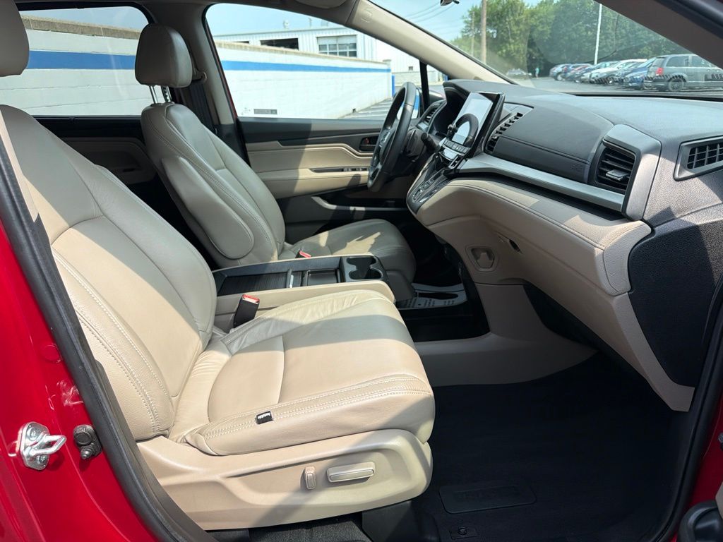 Thumbnail: 2024 Honda Odyssey - 24
