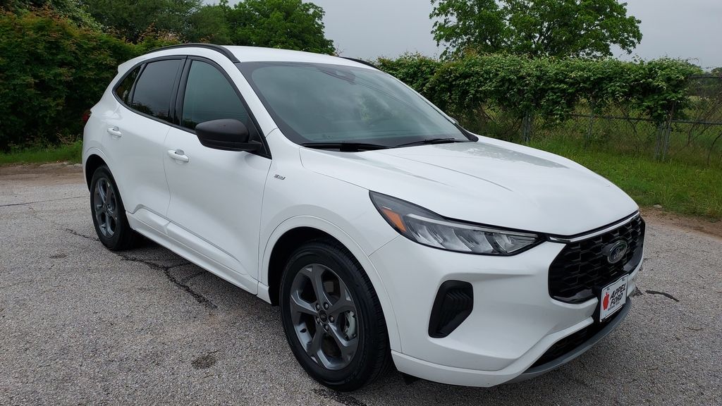 2023 Ford Escape ST-Line