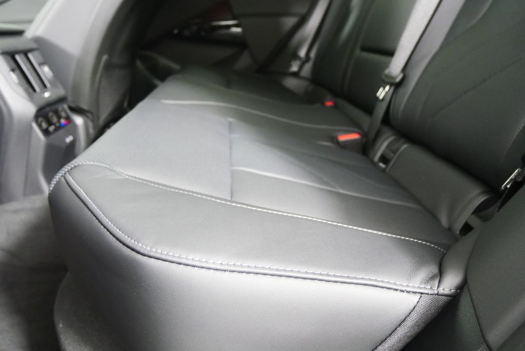 Thumbnail: 2026 BMW X3 - 15