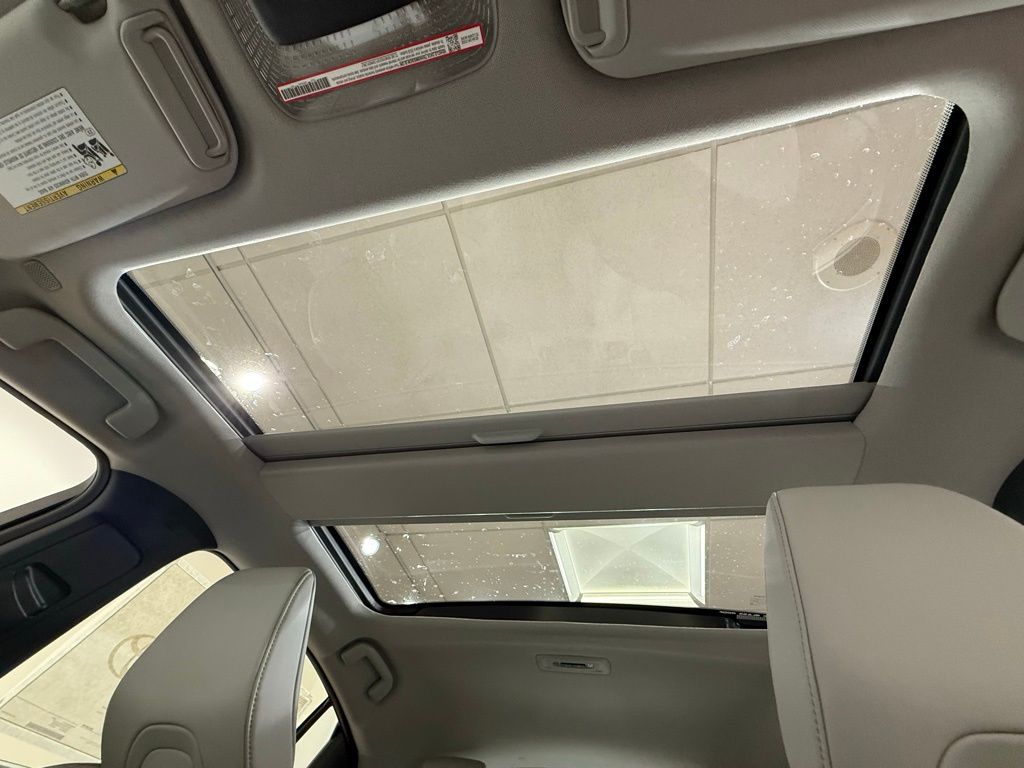 Thumbnail: 2026 Toyota Prius - 18