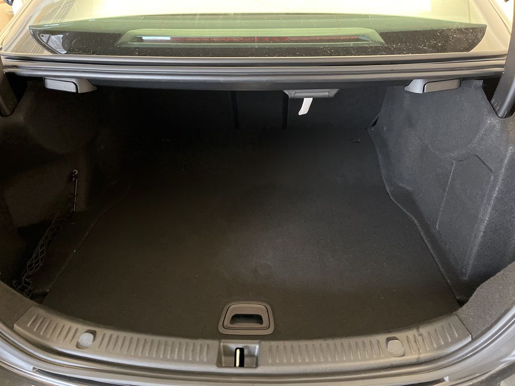 Thumbnail: 2023 Mercedes-Benz E-Class - 26