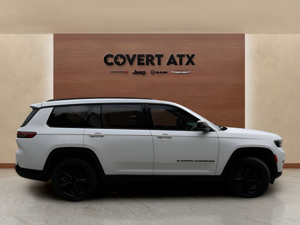 Used Car 2023 Jeep Grand Cherokee L  Altitude For Sale Under $40,000 In Austin, Texas