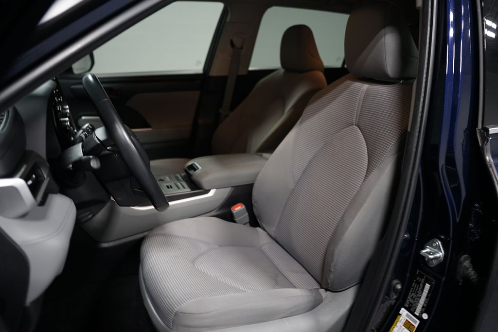 2020 Toyota Highlander L 6