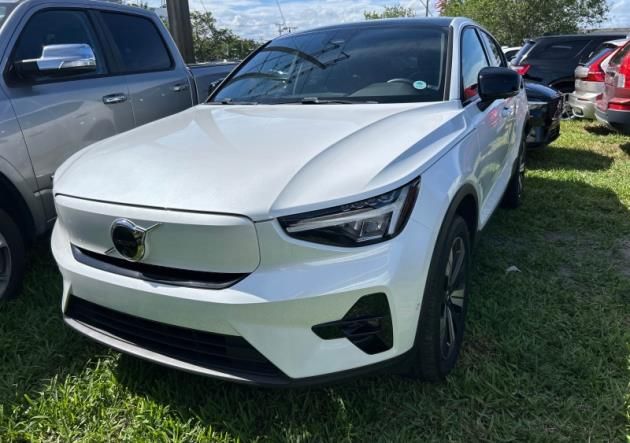 Crystal White 2023 Volvo C40 Recharge Twin Plus eAWD SUV / Crossover All-Wheel Drive 1-Speed Automatic